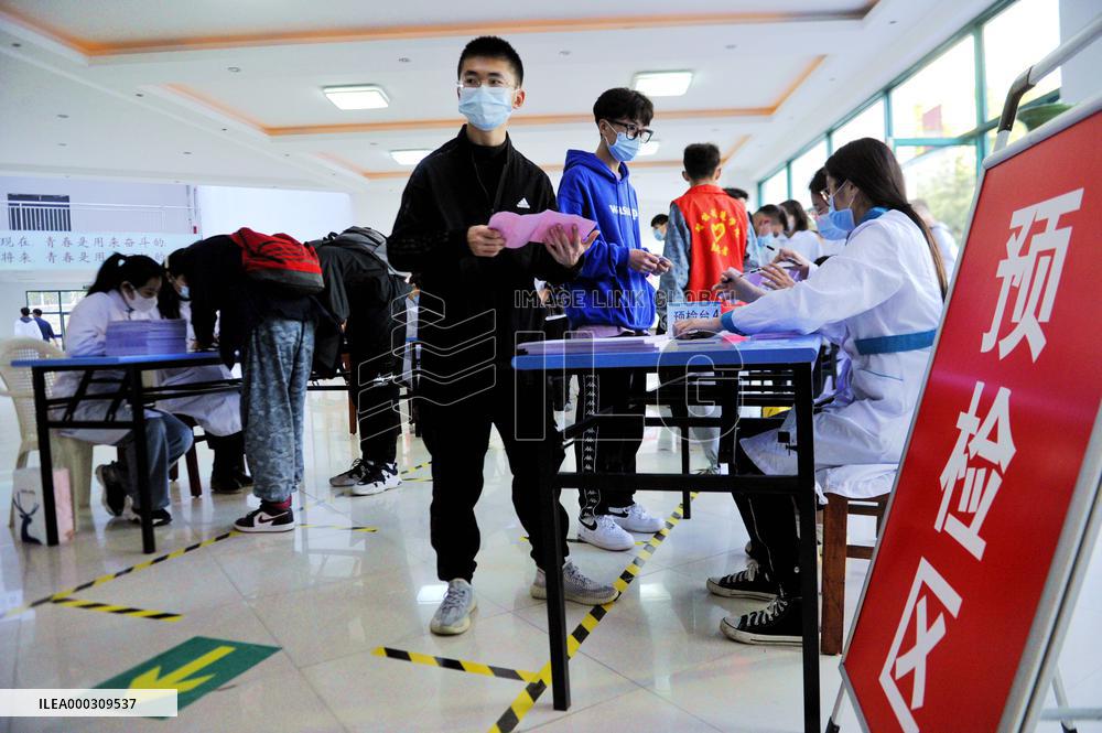 College Students Vaccination