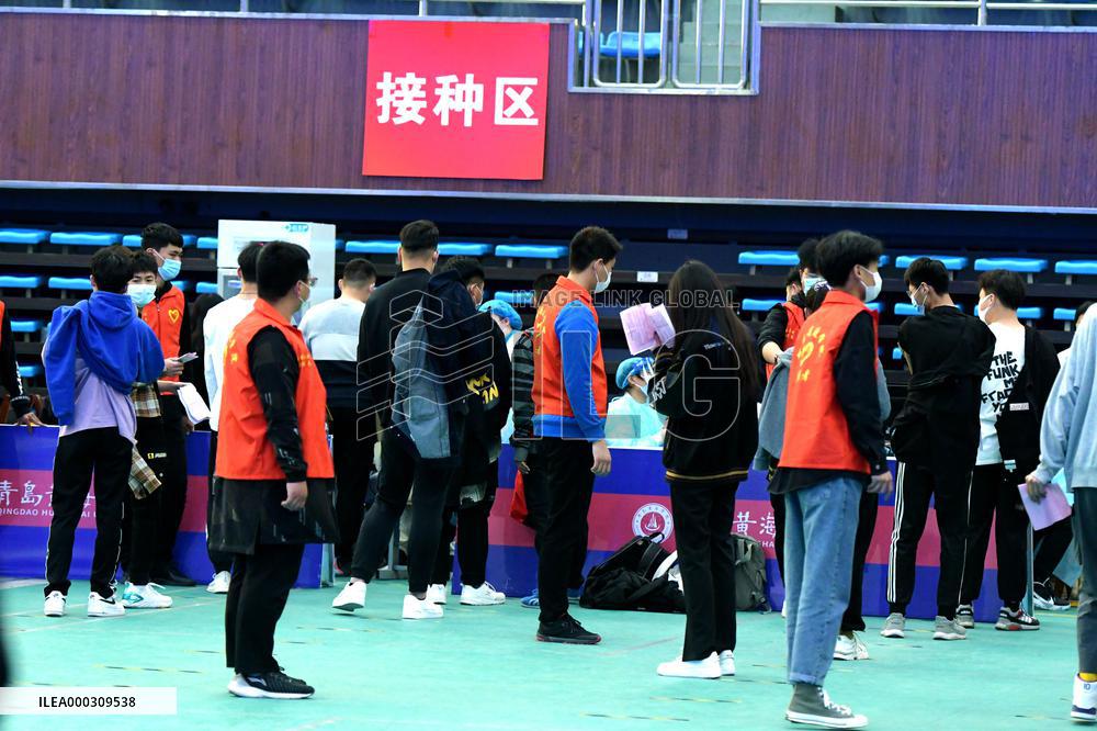 College Students Vaccination