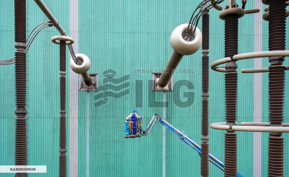 The First UHV Station in Jiangsu Power Grid