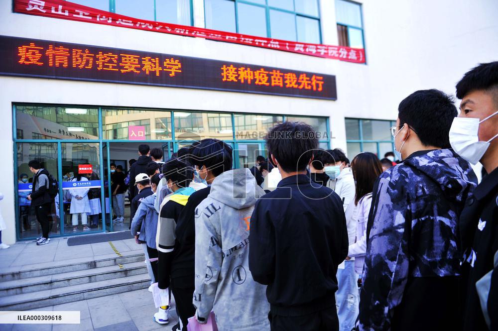 College Students Vaccination