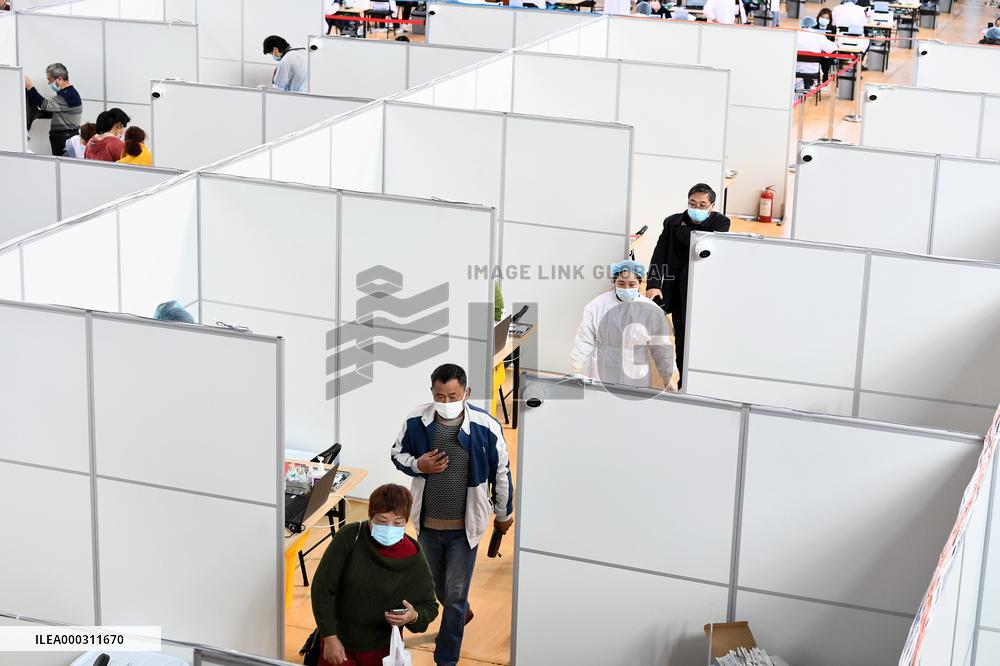 The Largest Novel Coronavirus Vaccination Site in Nanjing