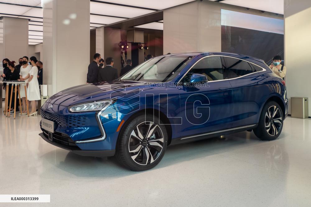 Huawei Smart SF5 Car