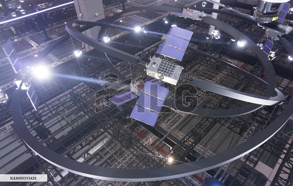 A Low-orbit Internet Satellite Model Displayed At The Shanghai A