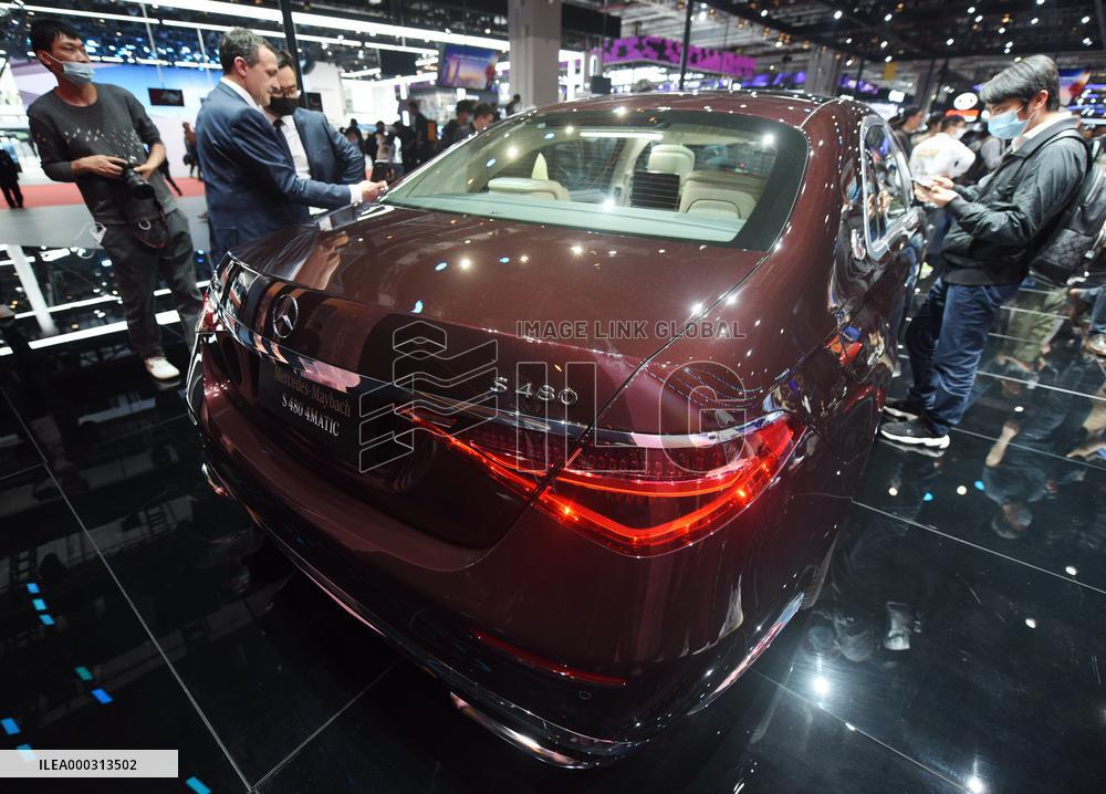 Maybach S480 luxury sedan at the Shanghai Auto Show