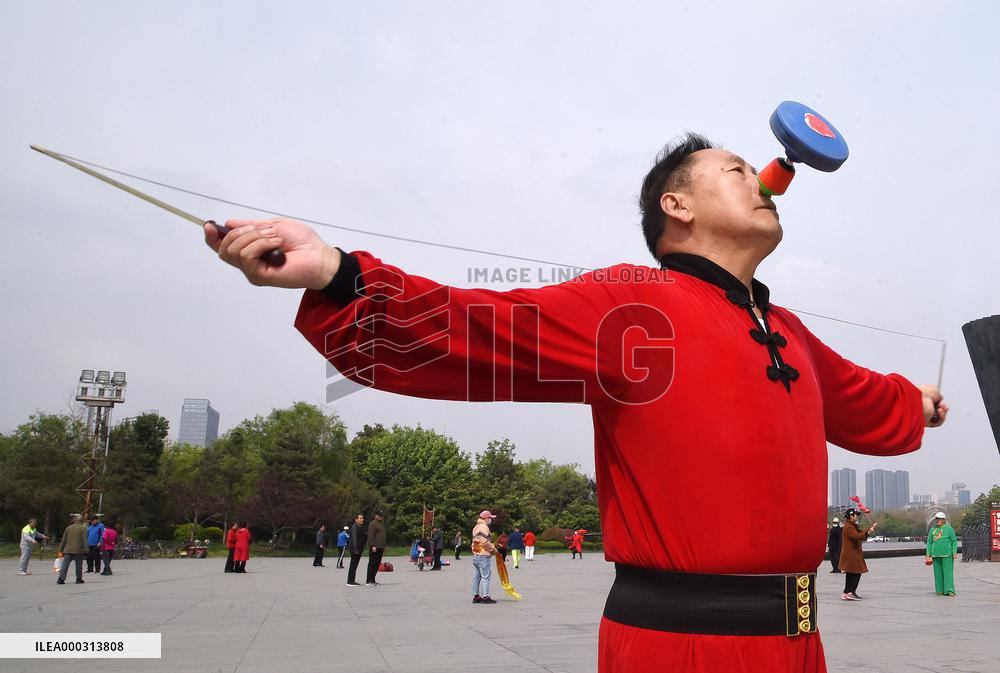 Daily Life In Handan