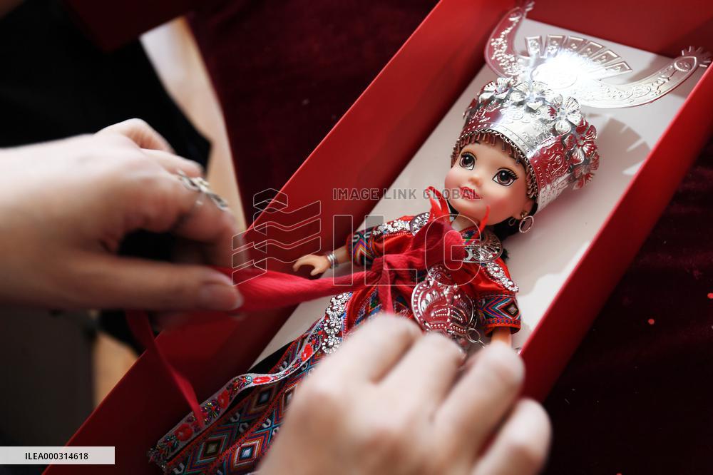 China Guizhou National Costume Doll