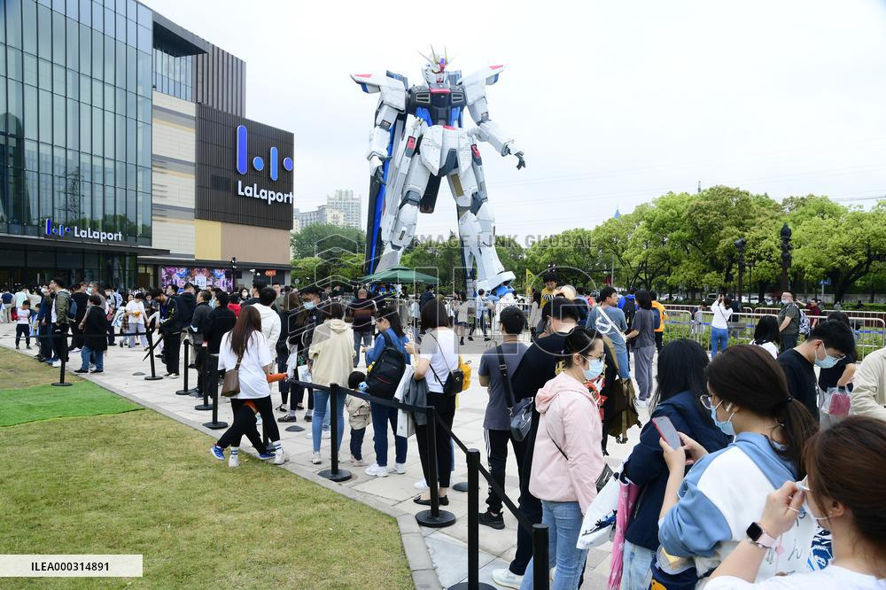 China Shanghai Freedom Gundam Standing Statue