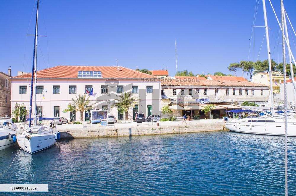 Sali, port, Dugi Otok island