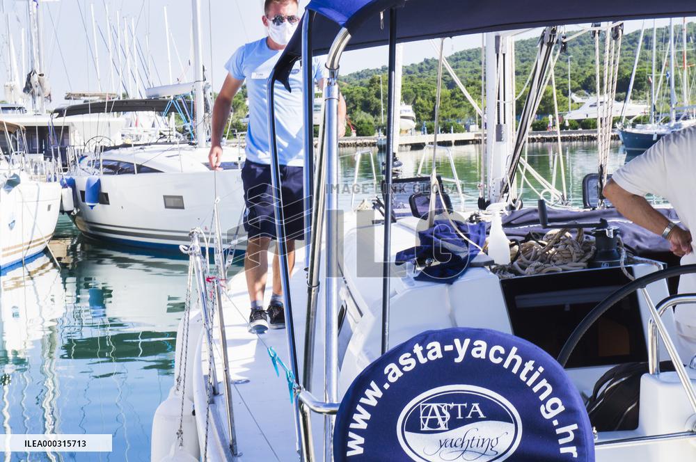 D-Marin Dalmacija, marina, sailing yacht, cruising, port, sea, employee, face mask