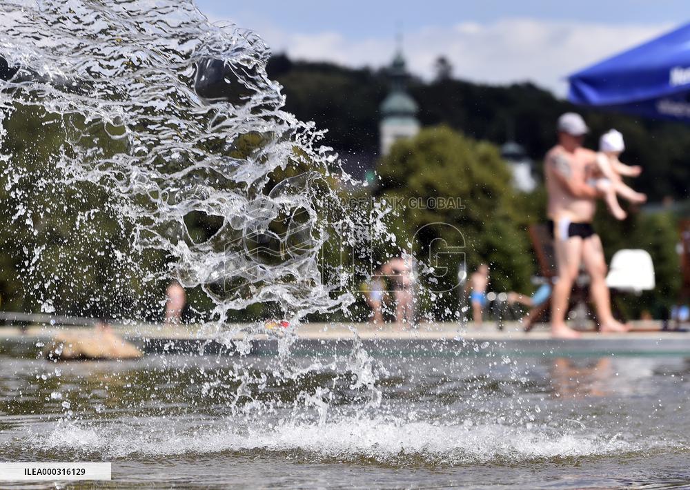 biotope swimming pool, lido, water