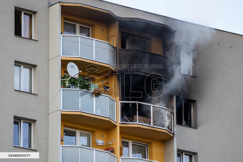 arson attack Bohumin, 11 victims, firemen, apartment building