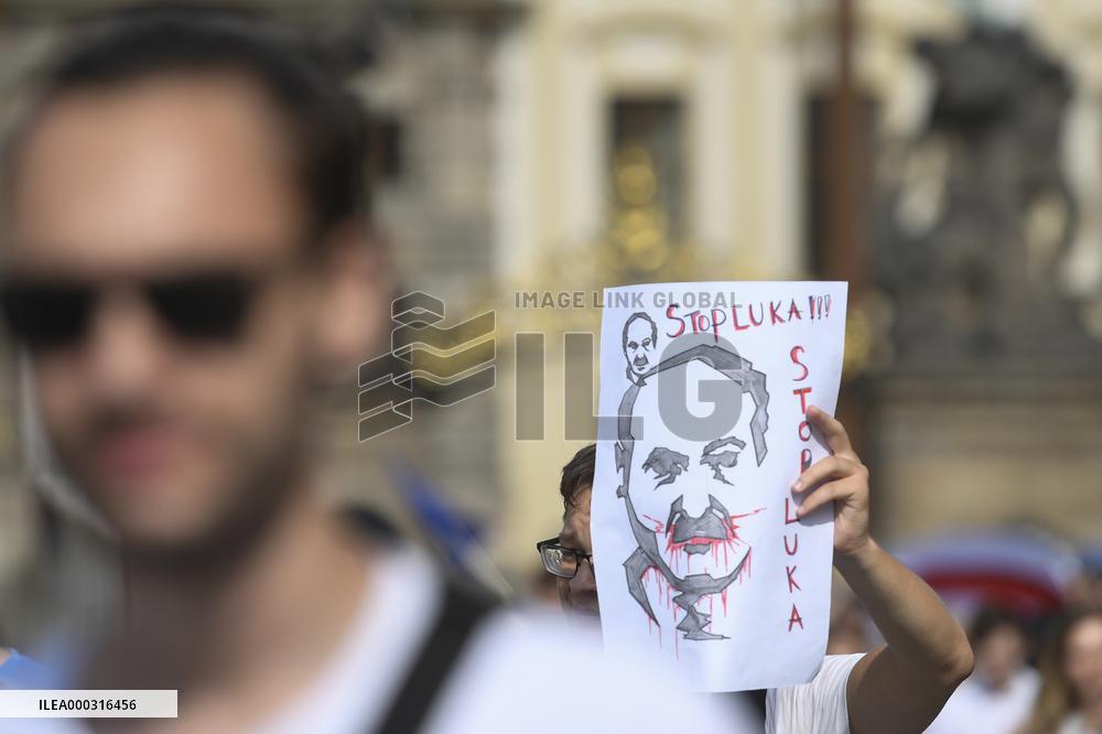 Crowds in Prague, express solidarity with Belarusian protest, people, rally