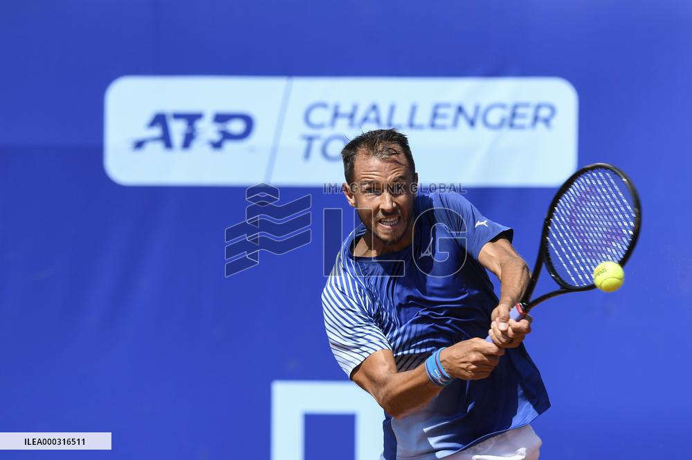 LUKAS ROSOL