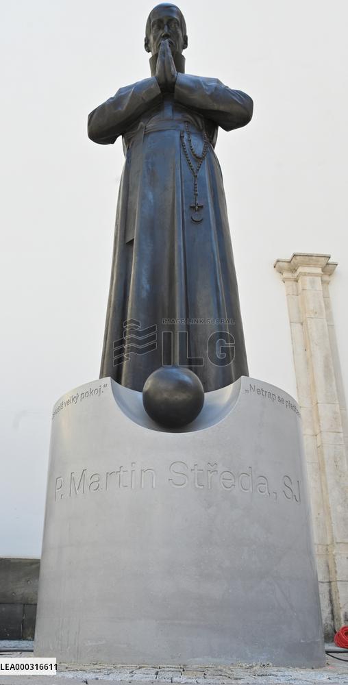 installation of statue of priest Martin Streda