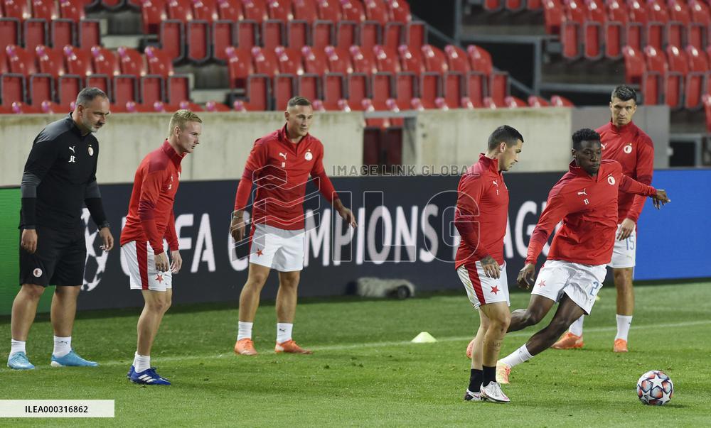 SK Slavia Prague, training session