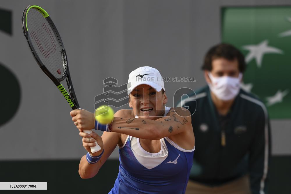Tereza Martincova, Roland Garros stadium