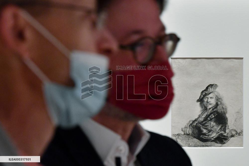 Rembrandt: Portrait of a Man exhibition, Self-Portrait Leaning on a Stone Sill