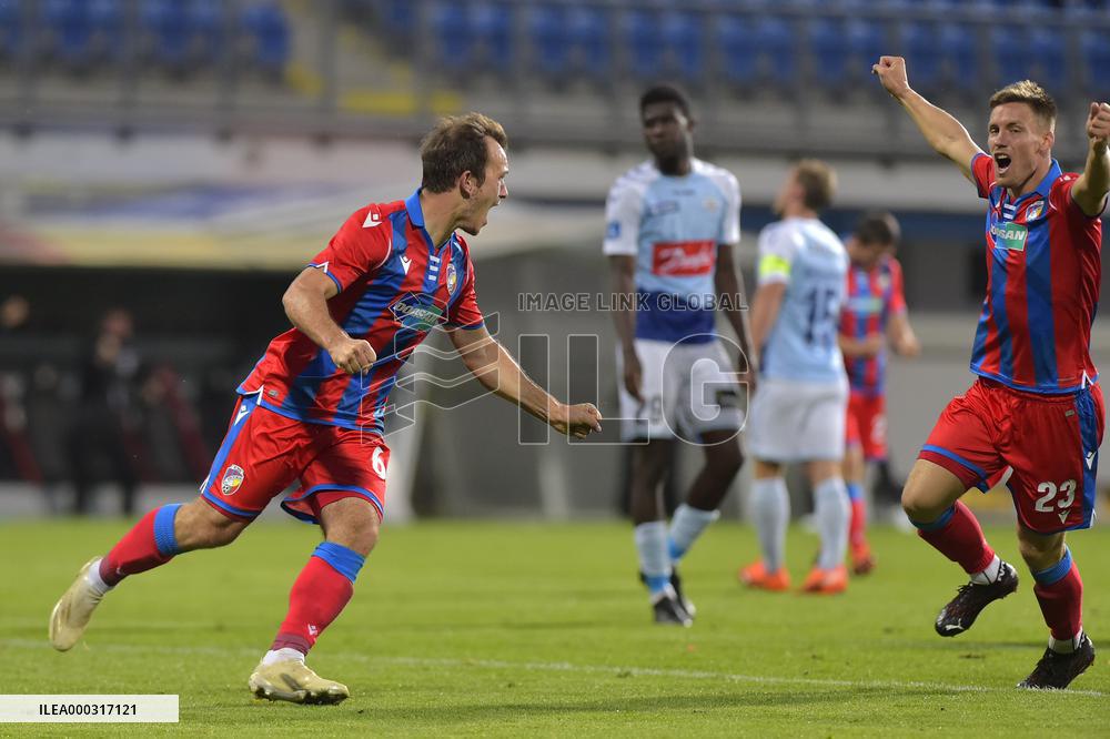 Soccer players of Viktoria Plzen celebrate a goal
