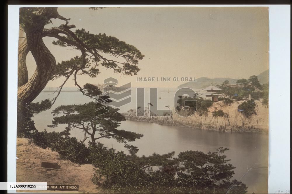 Bigo Tomotsu (SENMIZUSHIMA)