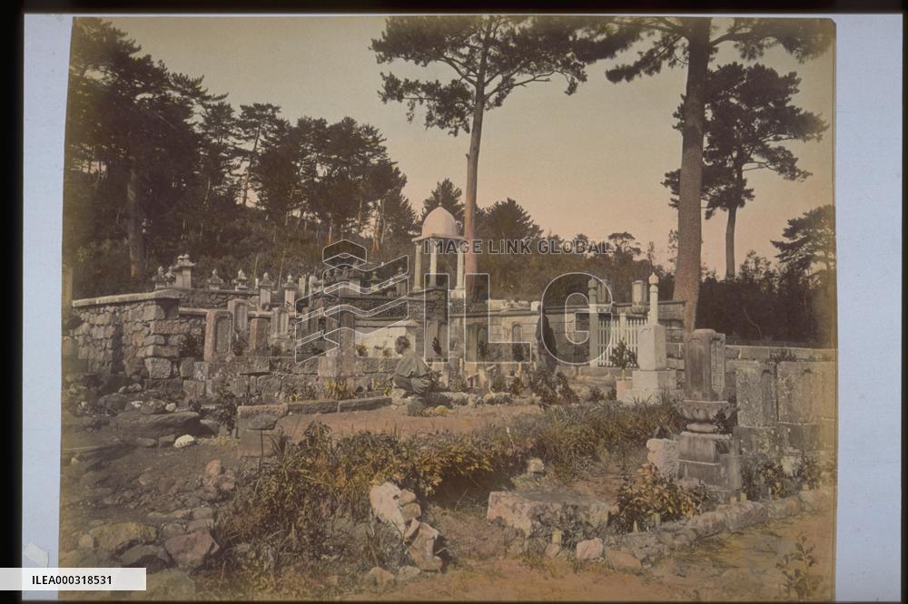 Graveyard for foreigners in goshinji temple