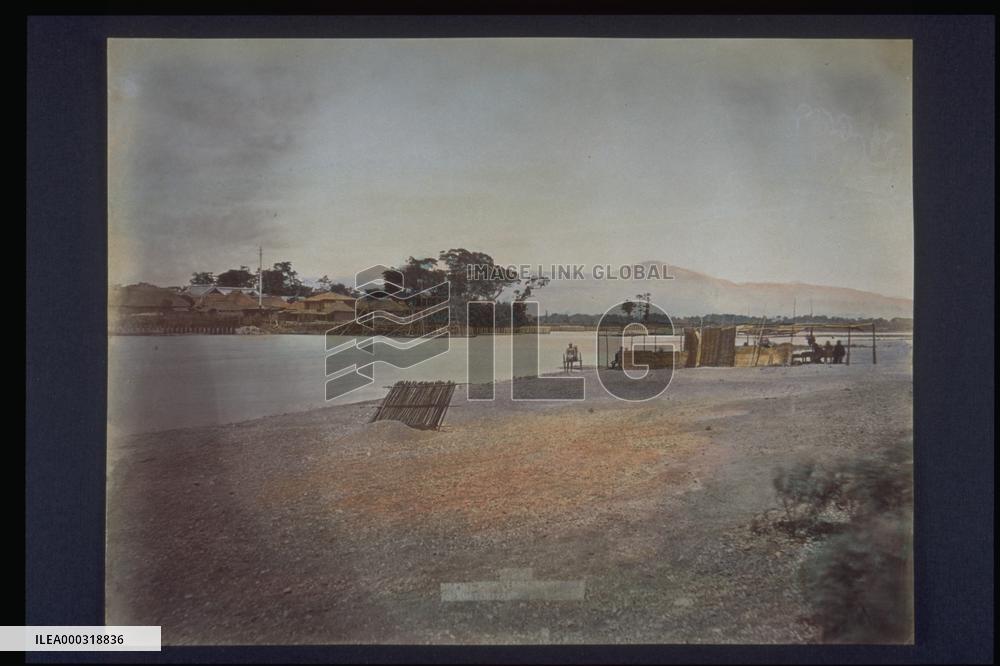 Distant view of Mt. Amefuri from Magome River