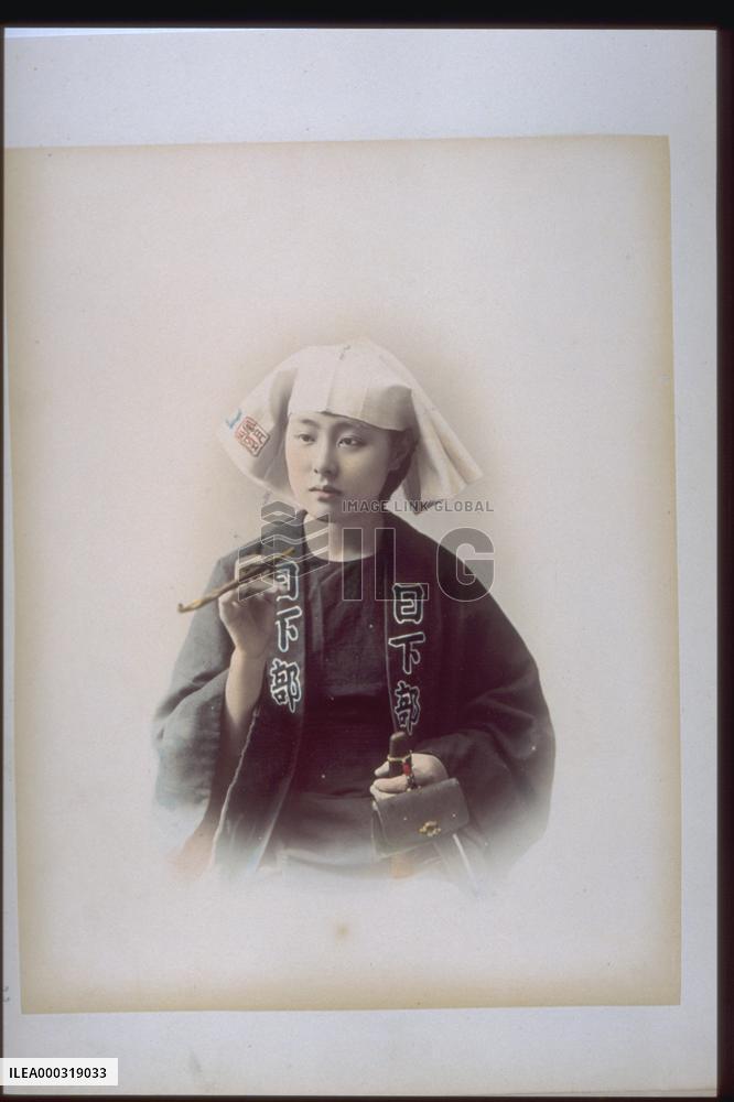 Portrait of a girl wearing a hanten