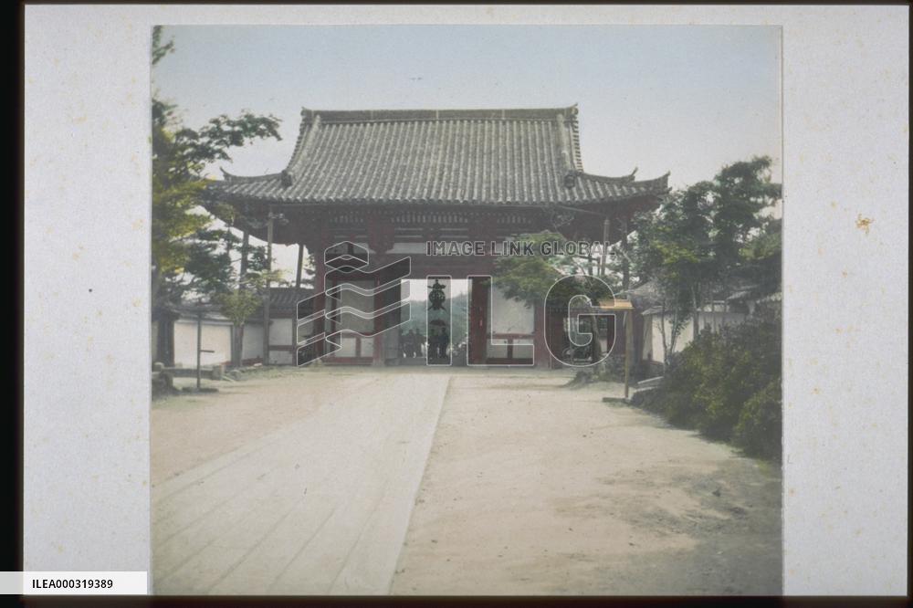 The Todaimon (Niomon) Gate, Ishiyama-dera Temple