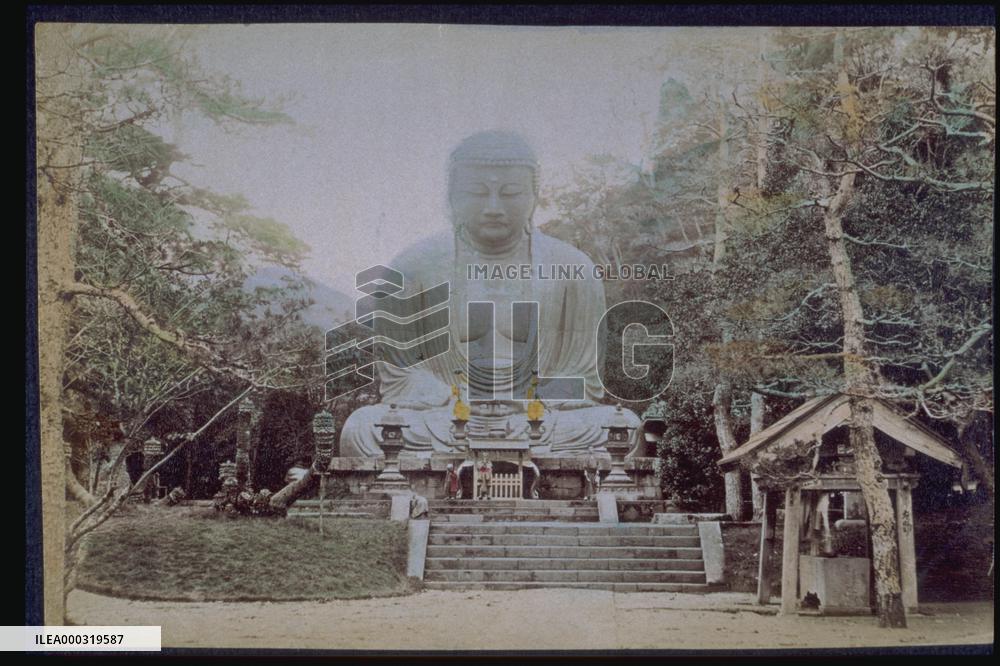 Daibutsu (the Great Buddha) of Kamakura