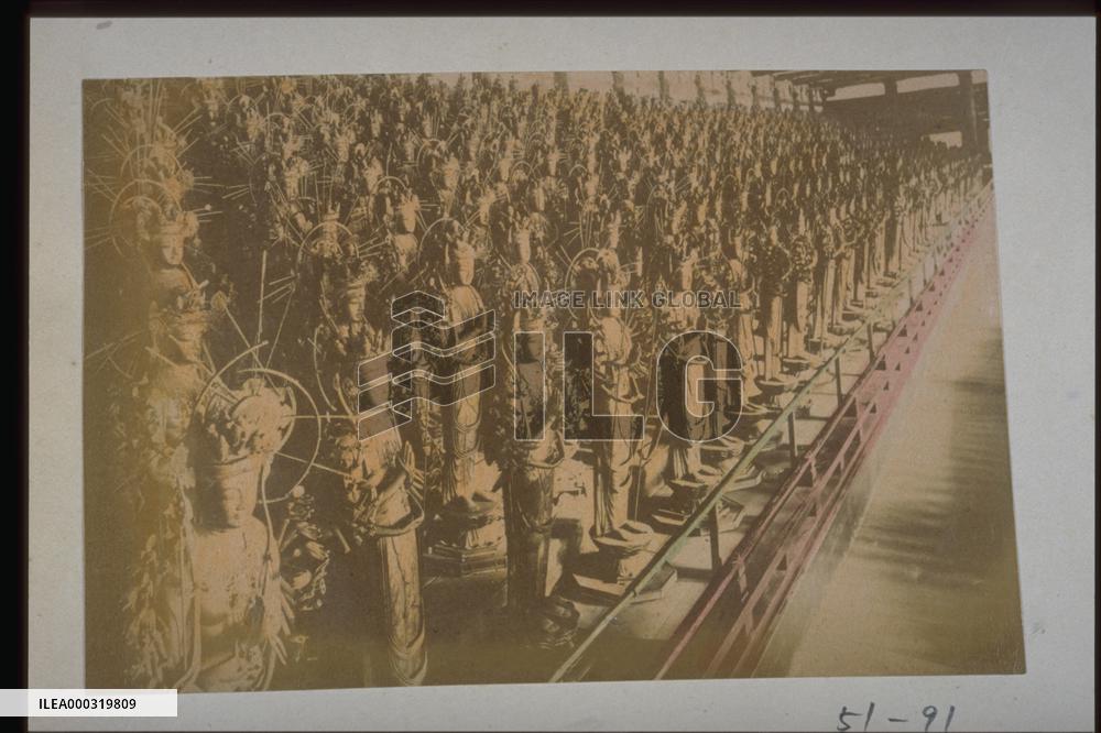 The thousand Kannon images in Sanjusangendo Temple