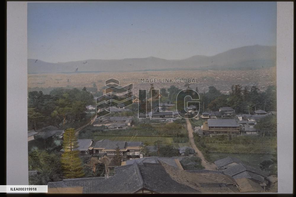 The city of Kyoto seen from Higashiyama