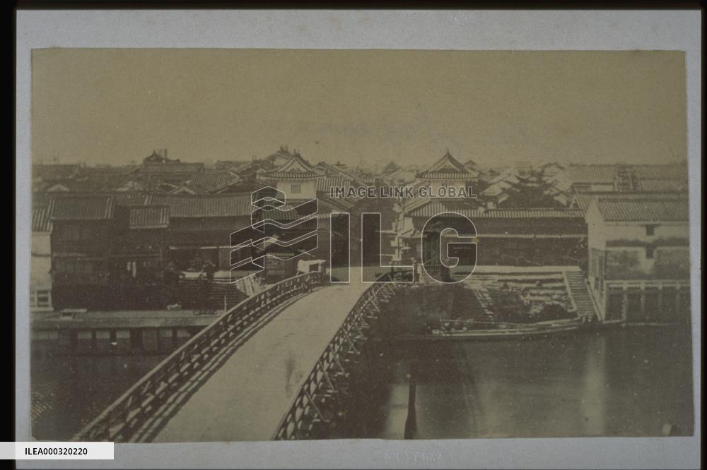 Koraibashi Bridge over the Higashiyokobori River