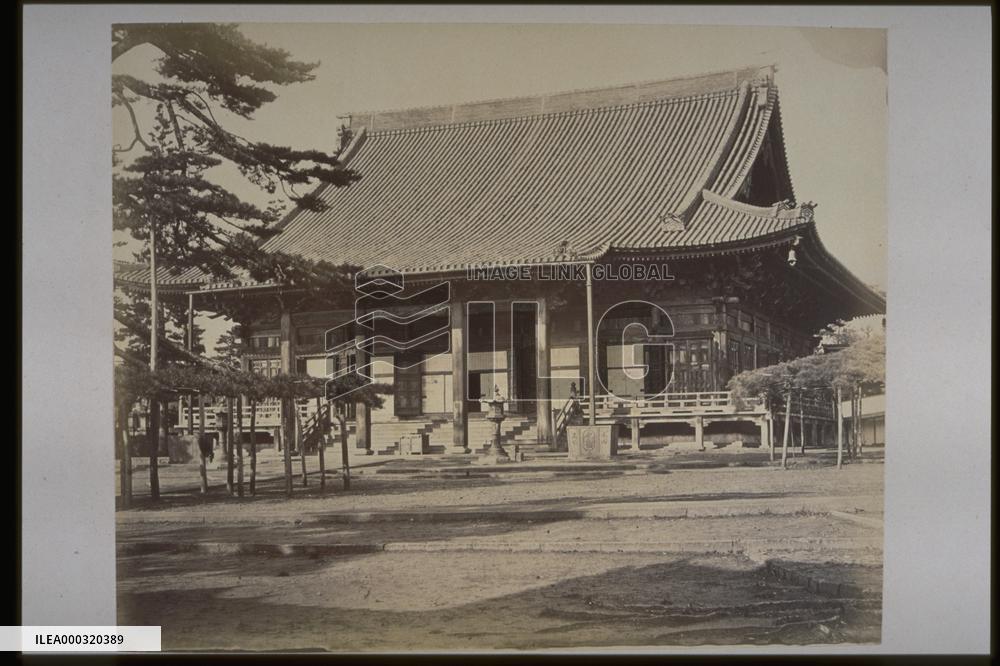 Nishi Honganji Temple