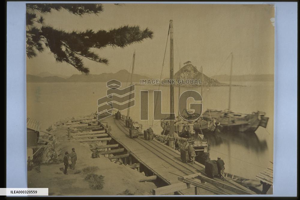 Loading dock at Takashima Coal Mine