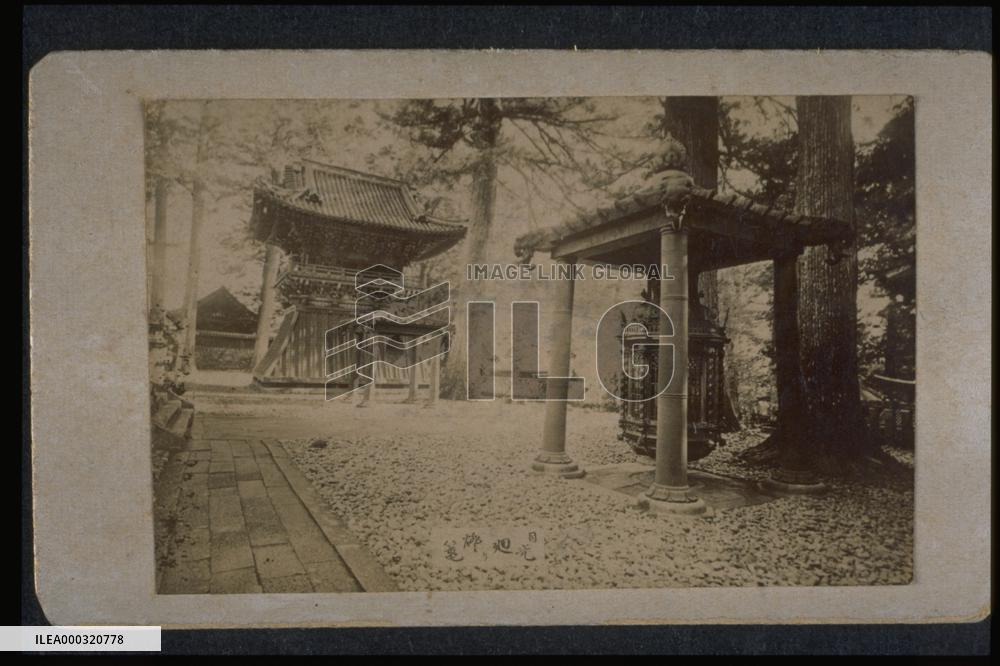 The Dutch Lantern,Toshogu Shrine,Nikko