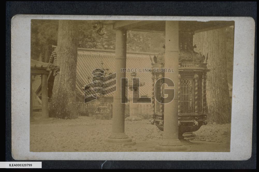 The Dutch Lantern,Toshogu Shrine,Nikko
