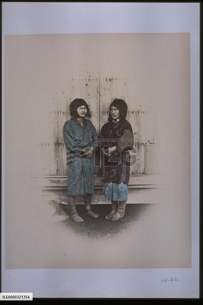 Ainu women