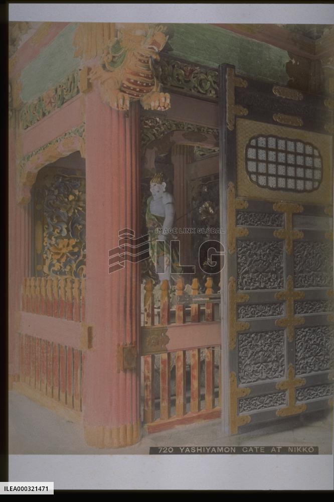 The Yashamon Gate,Taiyuin Shrine,Nikko