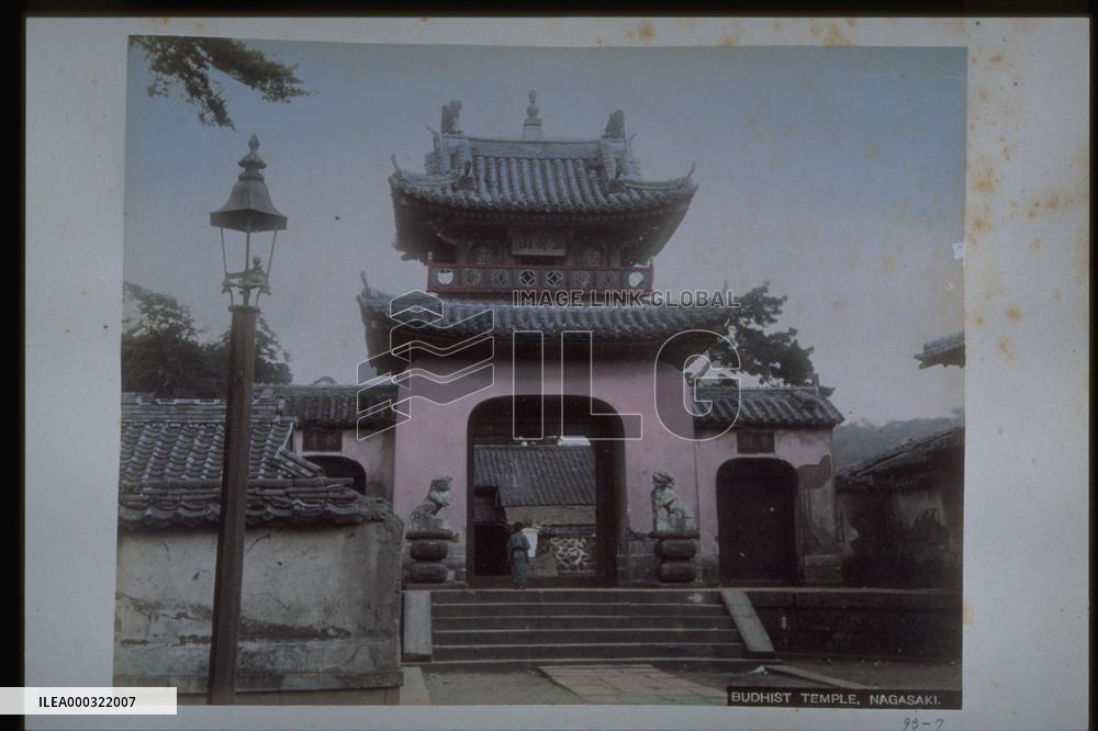 The Sanmon Gate,Sofukuji Temple
