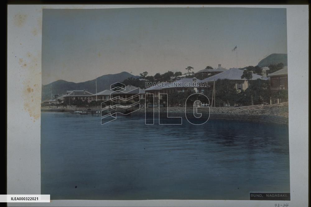 Oura waterfront street