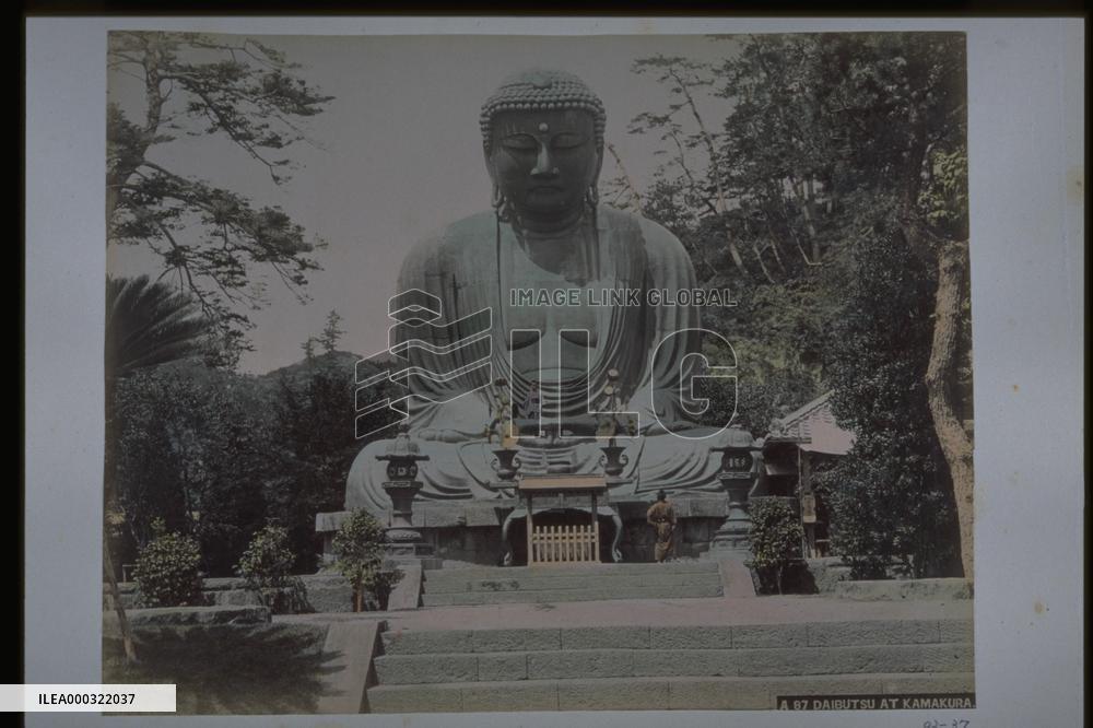 Daibutsu (the Great Buddha) of Kamakura