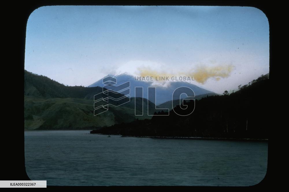Mt. Fuji in the morning seen from Lake Ashi
