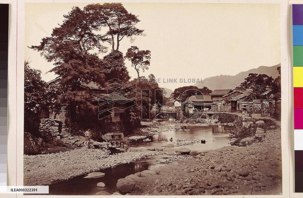 Nakashima River and Amida-bashi Bridge