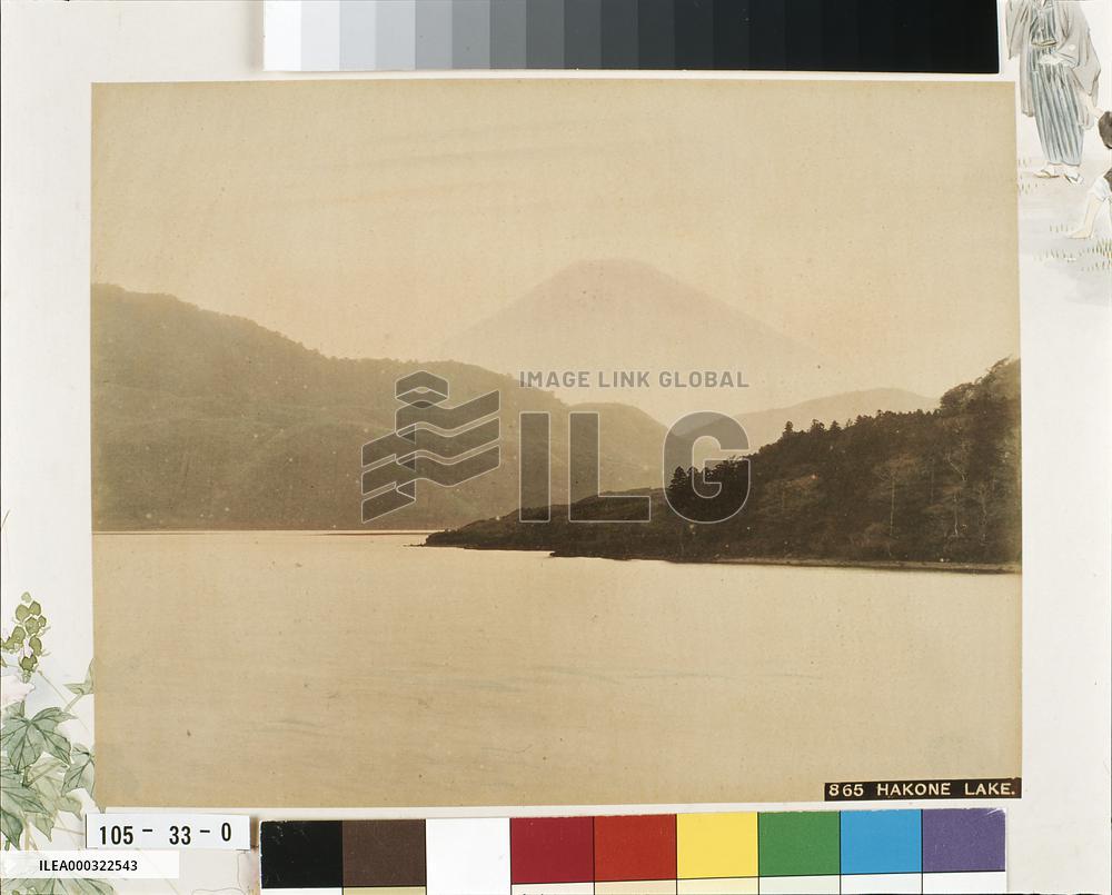 Mt. Fuji seen from Lake Ashi