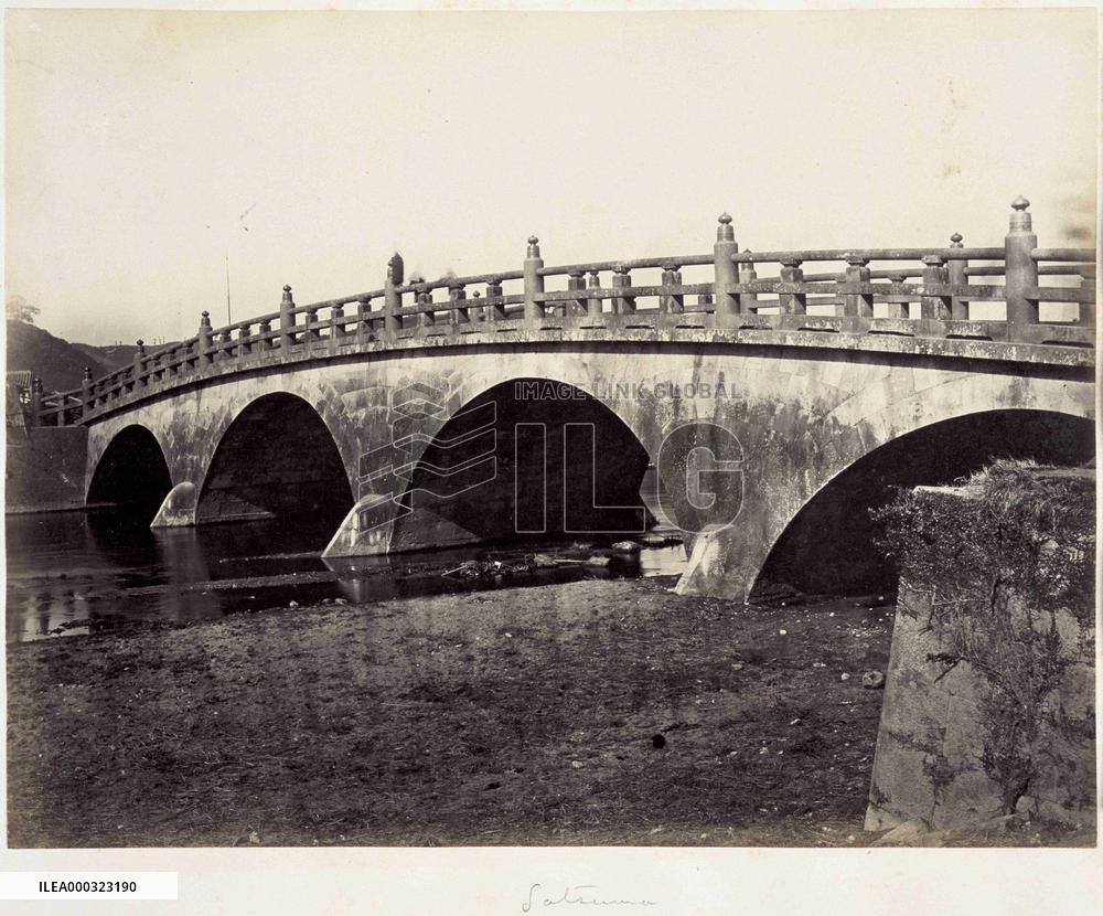 Nishida Bridge (Vieweing from the left bank of Kotsuki River)