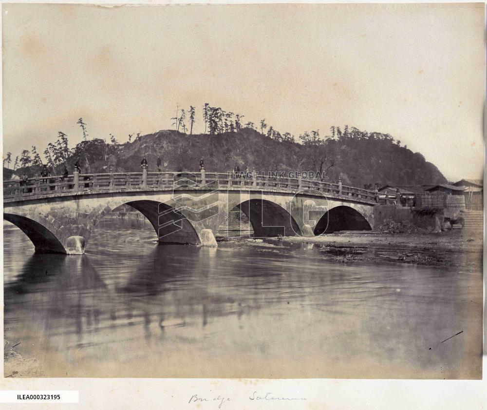 Nishida Bridge (Vieweing Take direction from the left bank of Kotsuki River)