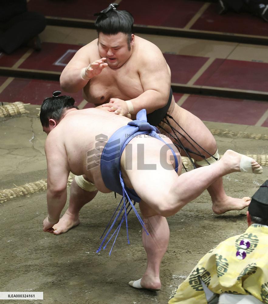 Summer Grand Sumo Tournament