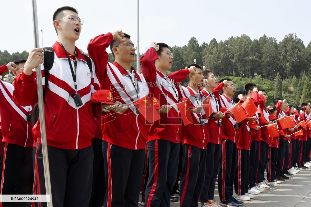 "Red tourism" in China