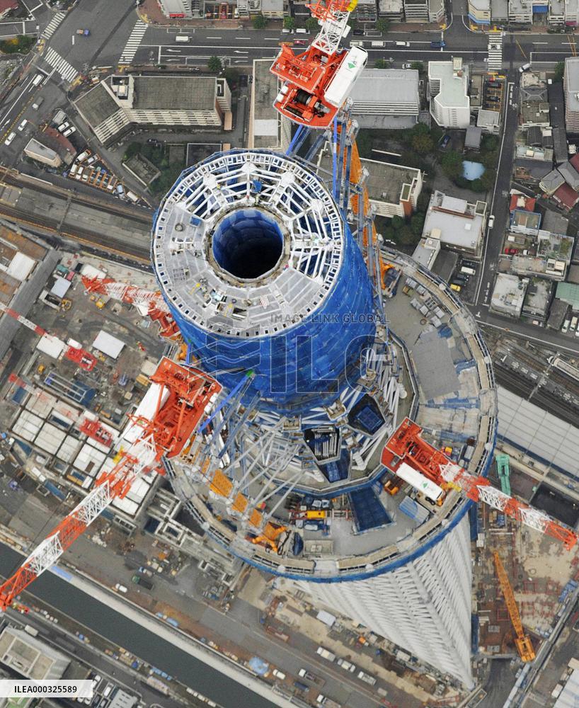 Tokyo Sky Tree reaches 497 meters high