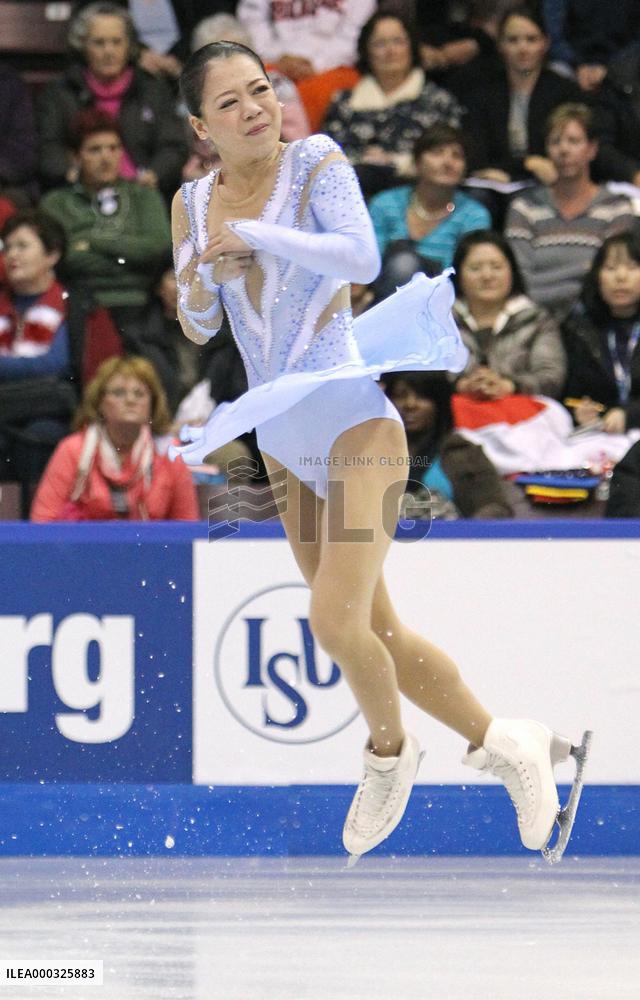 Japan's Suzuki takes silver at Skate Canada