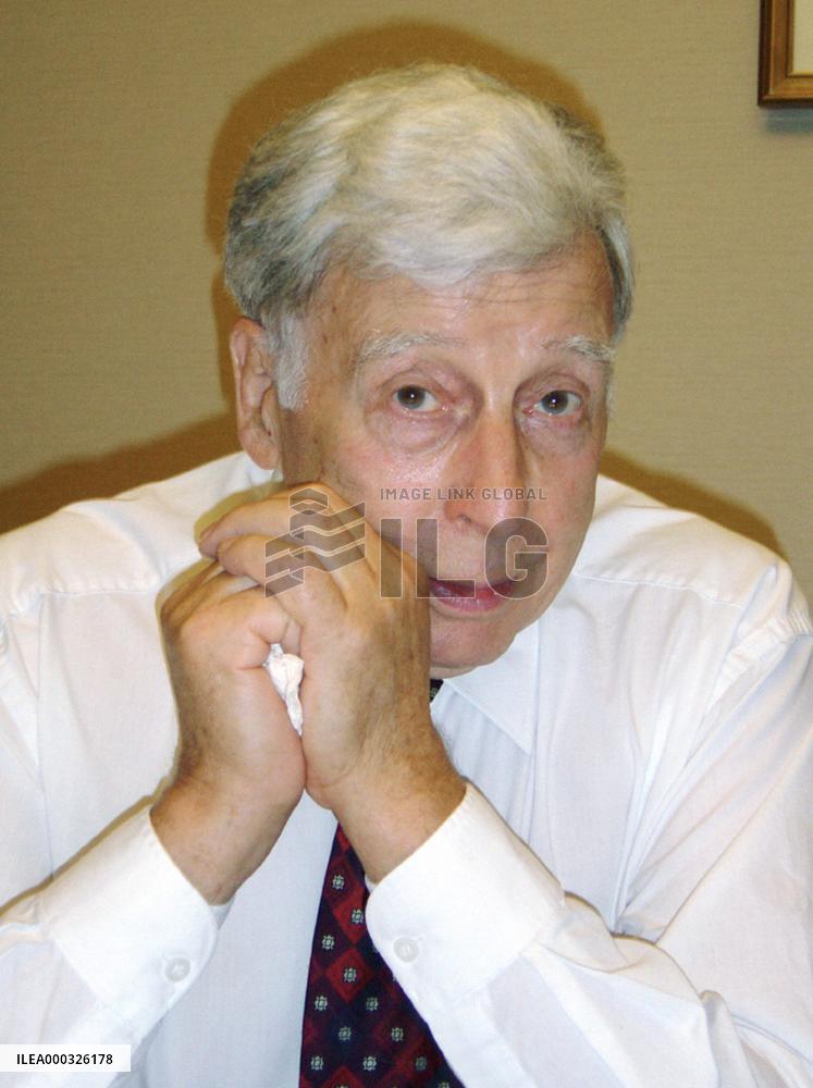 Test-tube baby pioneer Edwards wins Nobel Prize in Medicine